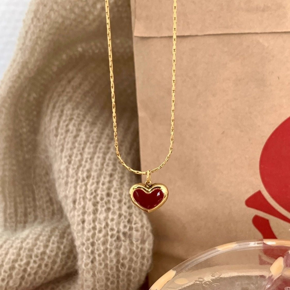 Red Love Titanium Steel Necklace For Women Peach Heart Pendant Women