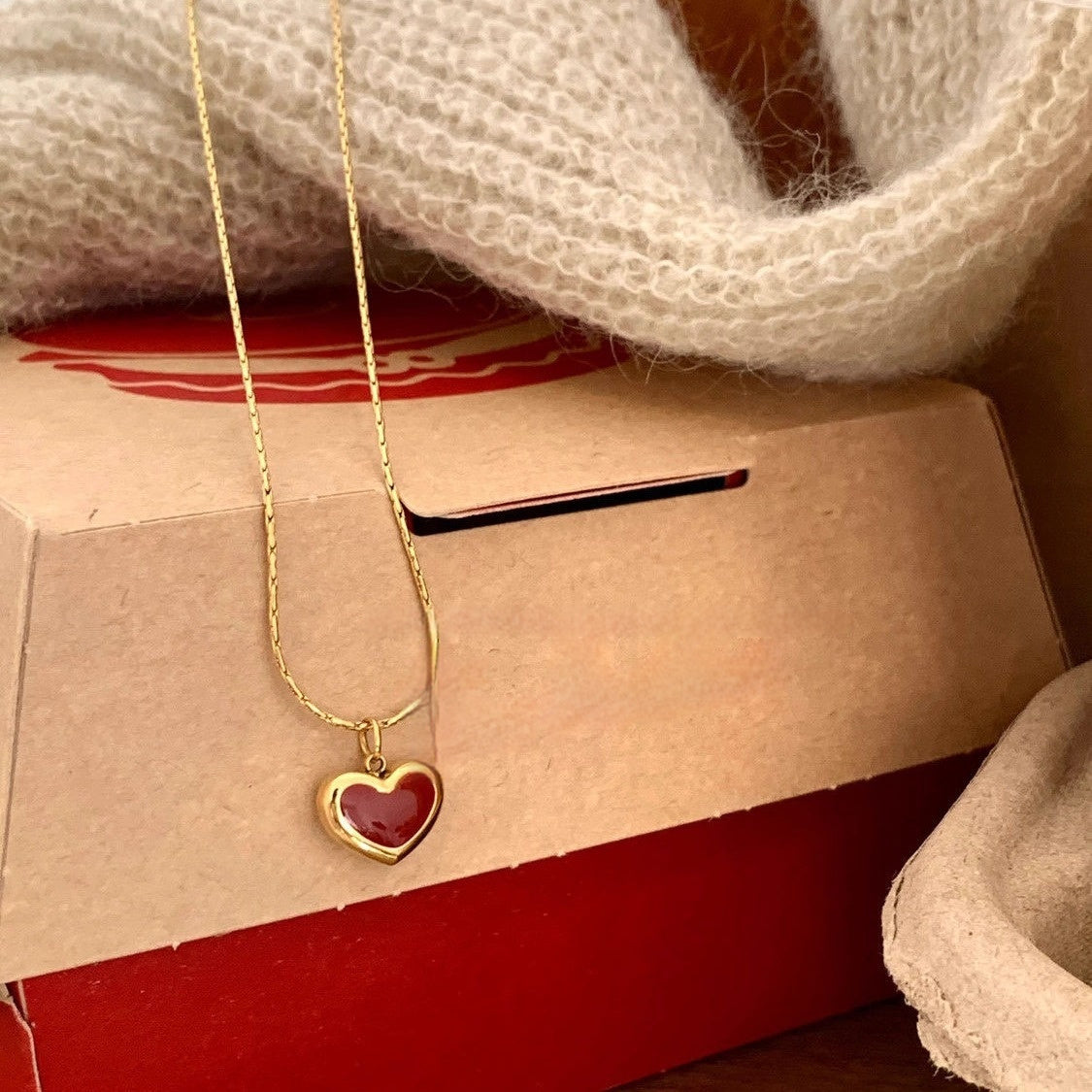 Red Love Titanium Steel Necklace For Women Peach Heart Pendant Women
